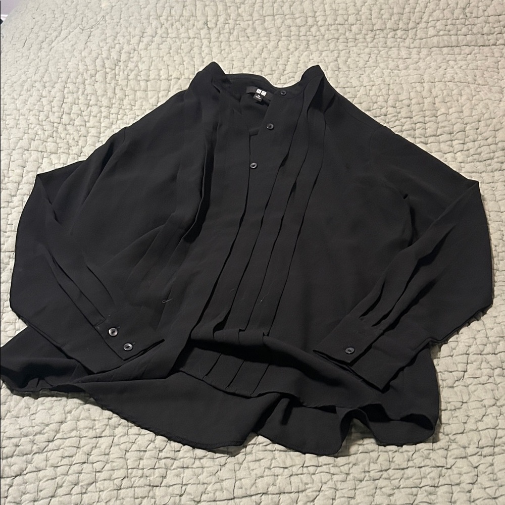 UniQlo black Button-Up Blouse Xs